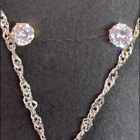 COPY - Snowflake cubic zirconia earrings and necklace  set - Picture 4 of 5